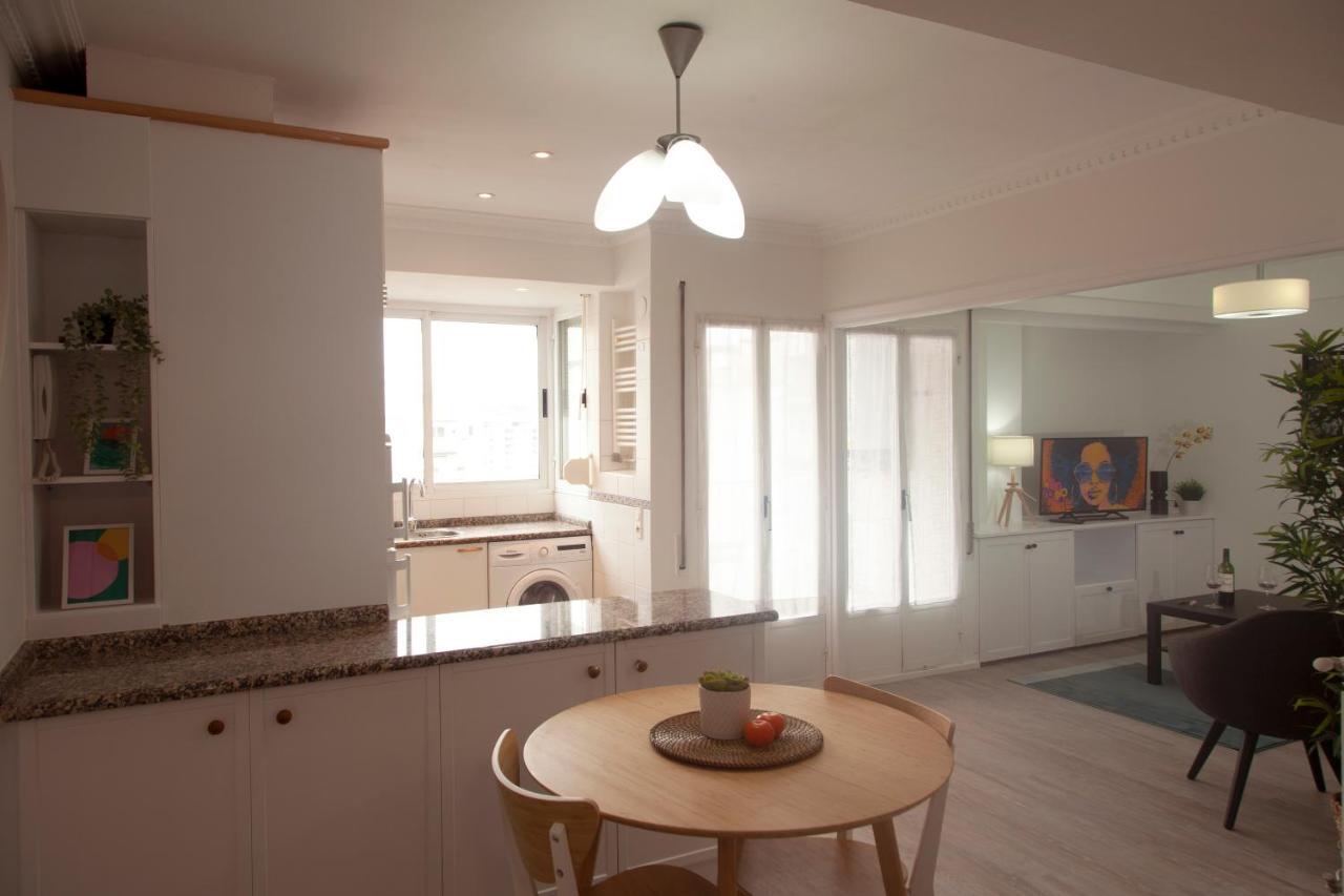 Aukera Apartment I By Basque Homes Сан Себастиан Екстериор снимка